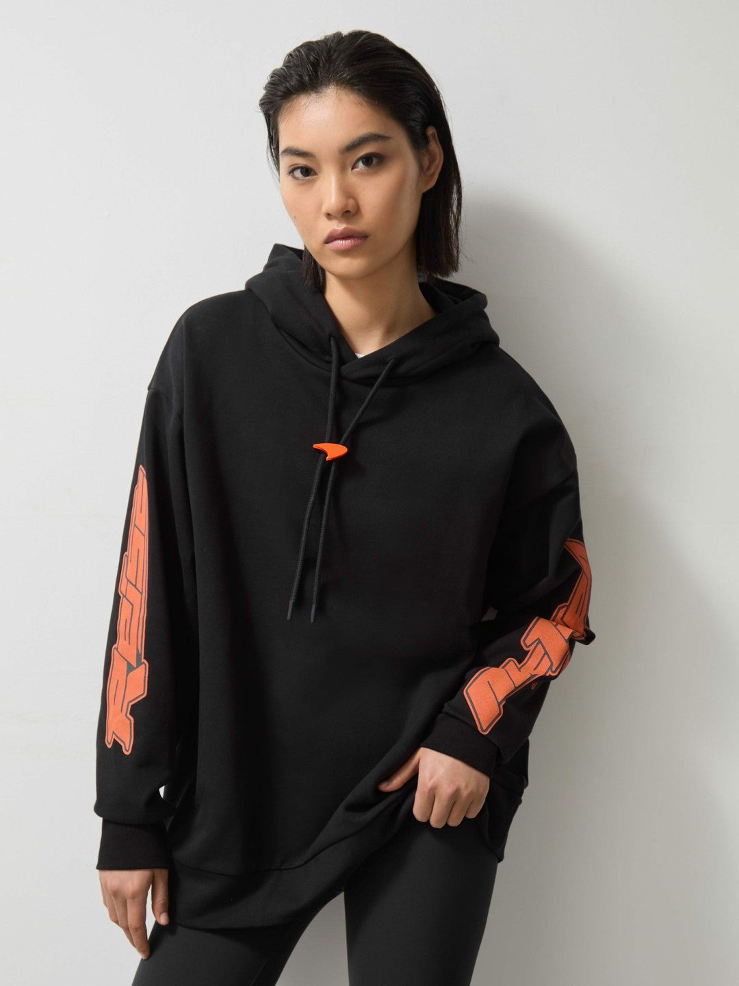 Men McLaren F1 Team Oversize Toggle Hoodie Unisex Fit in Black