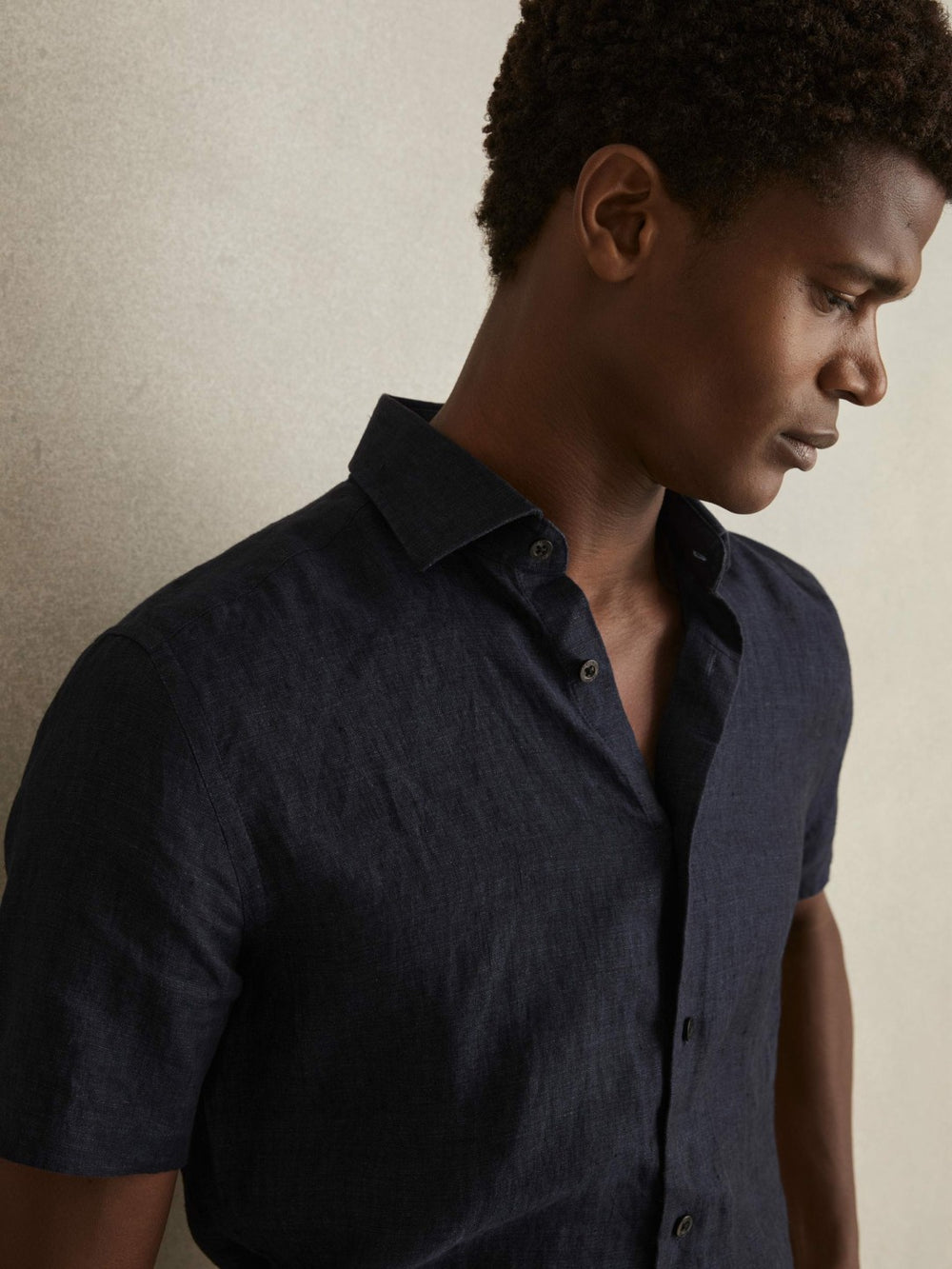 Men Slim Fit Linen Button-Through Shirt in Navy