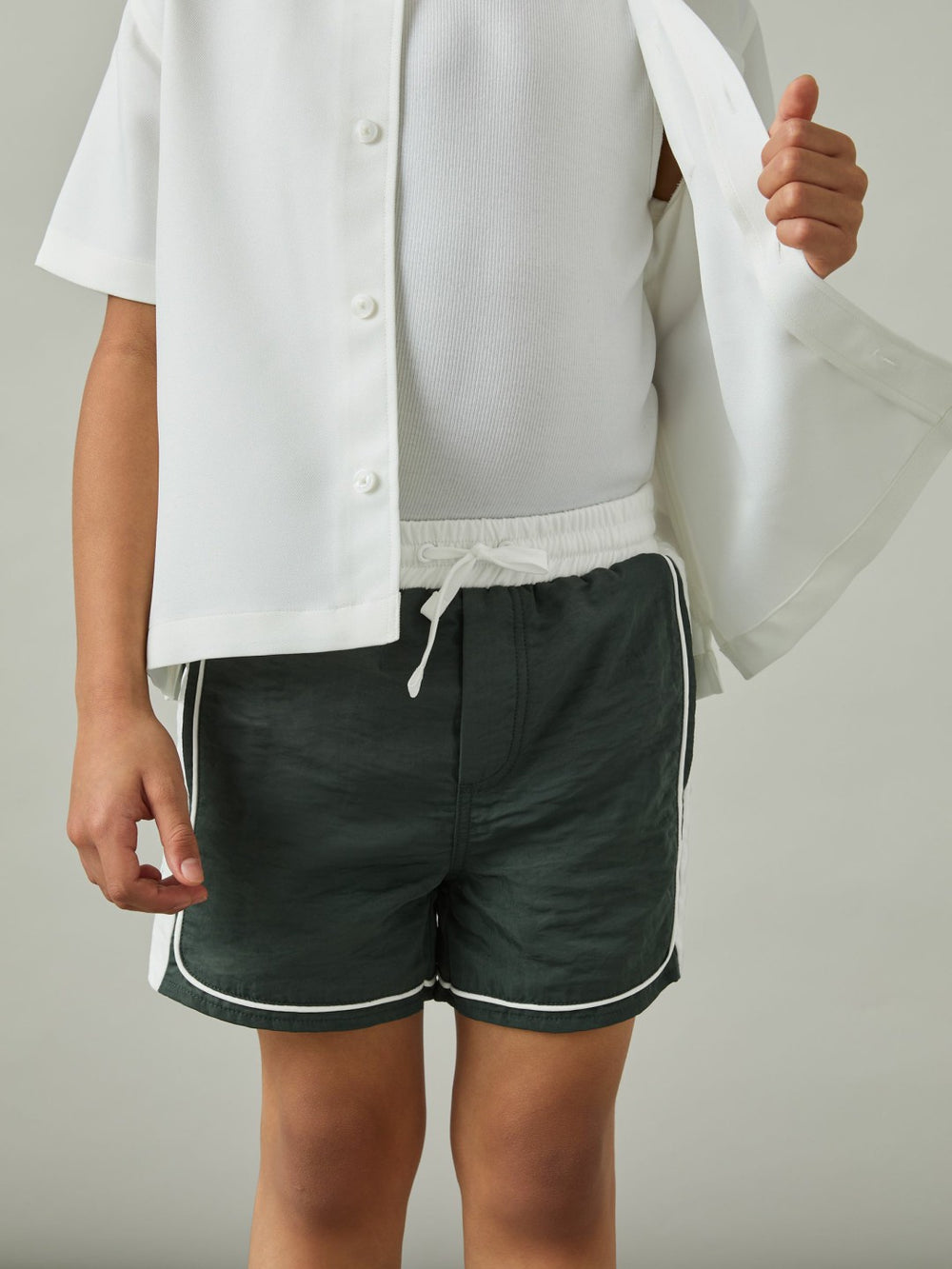 Children & Baby 9-13 yrs Colour-Block Piped Swim Shorts in Green/White
