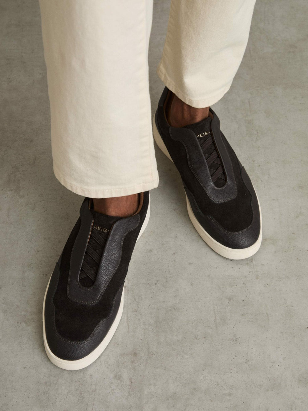 Men Leather Elasticated-Lace Trainers in Espresso Brown