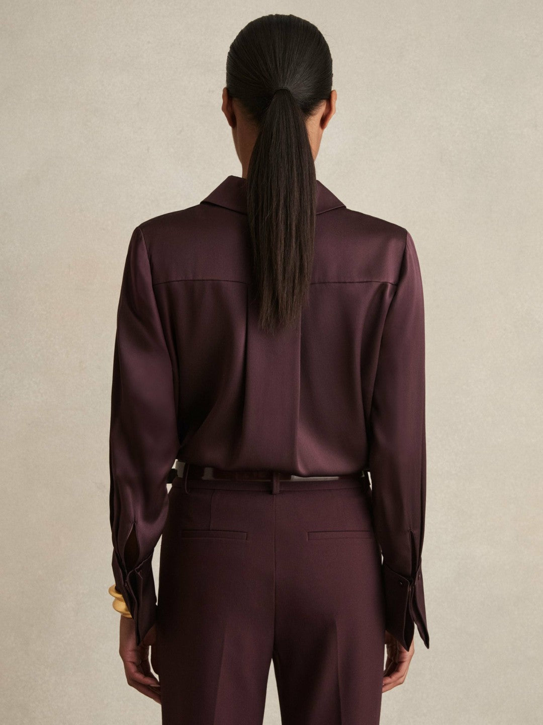Women Silk Double-Cuff Button-Through Shirt in Red