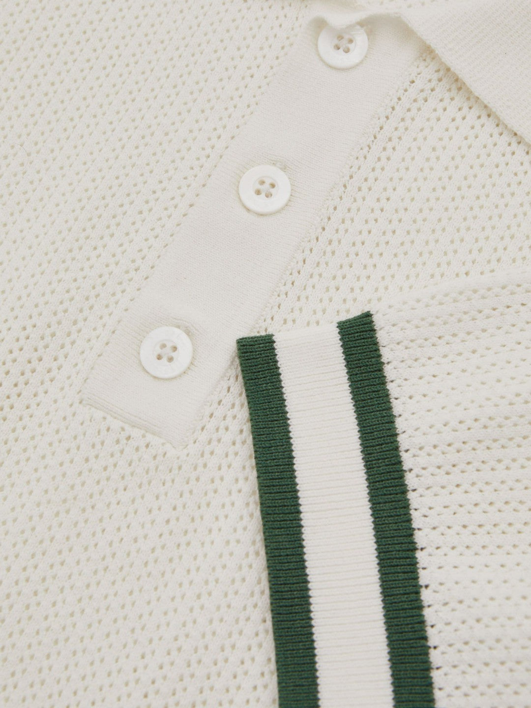 Men | Ché Knitted Half-Button Polo Shirt in White
