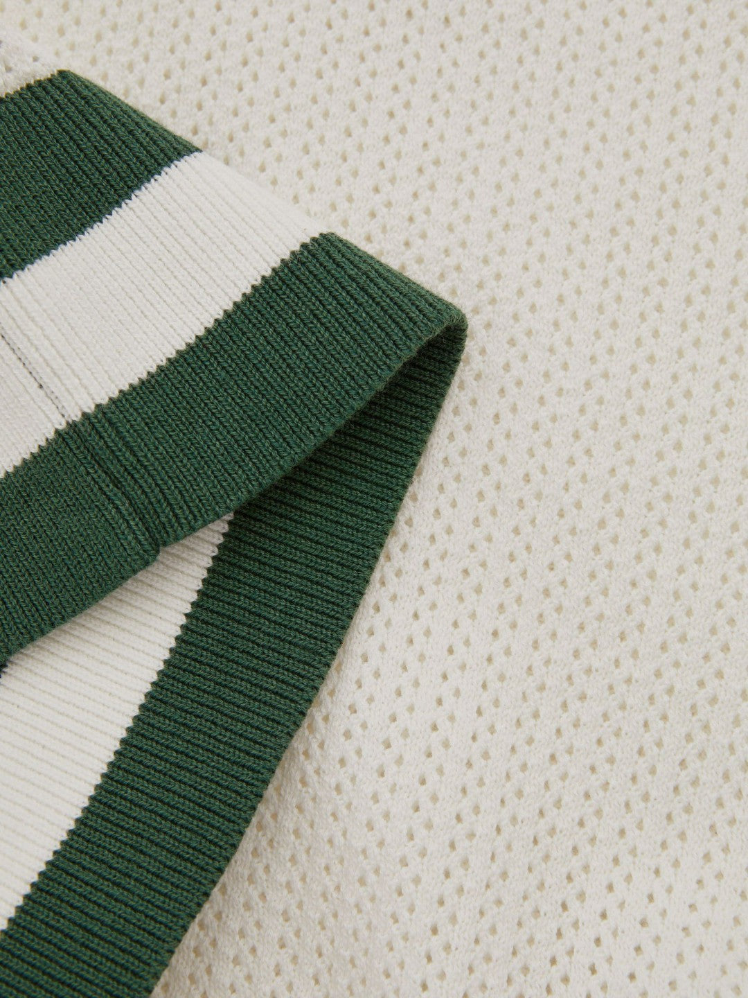 Men | Ché Knitted Half-Button Polo Shirt in White