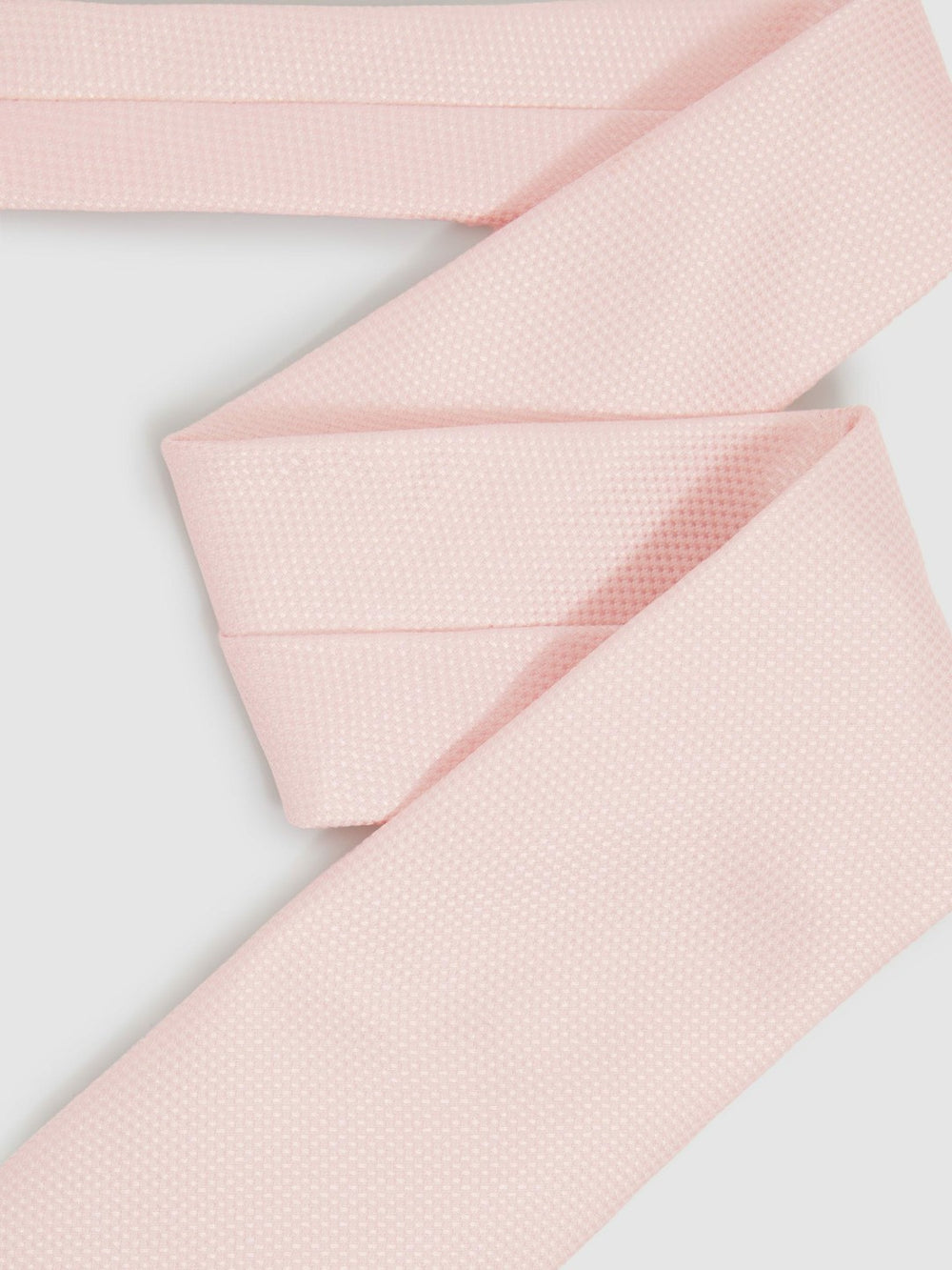 Men Textured Silk Blend Tie in Light Pink