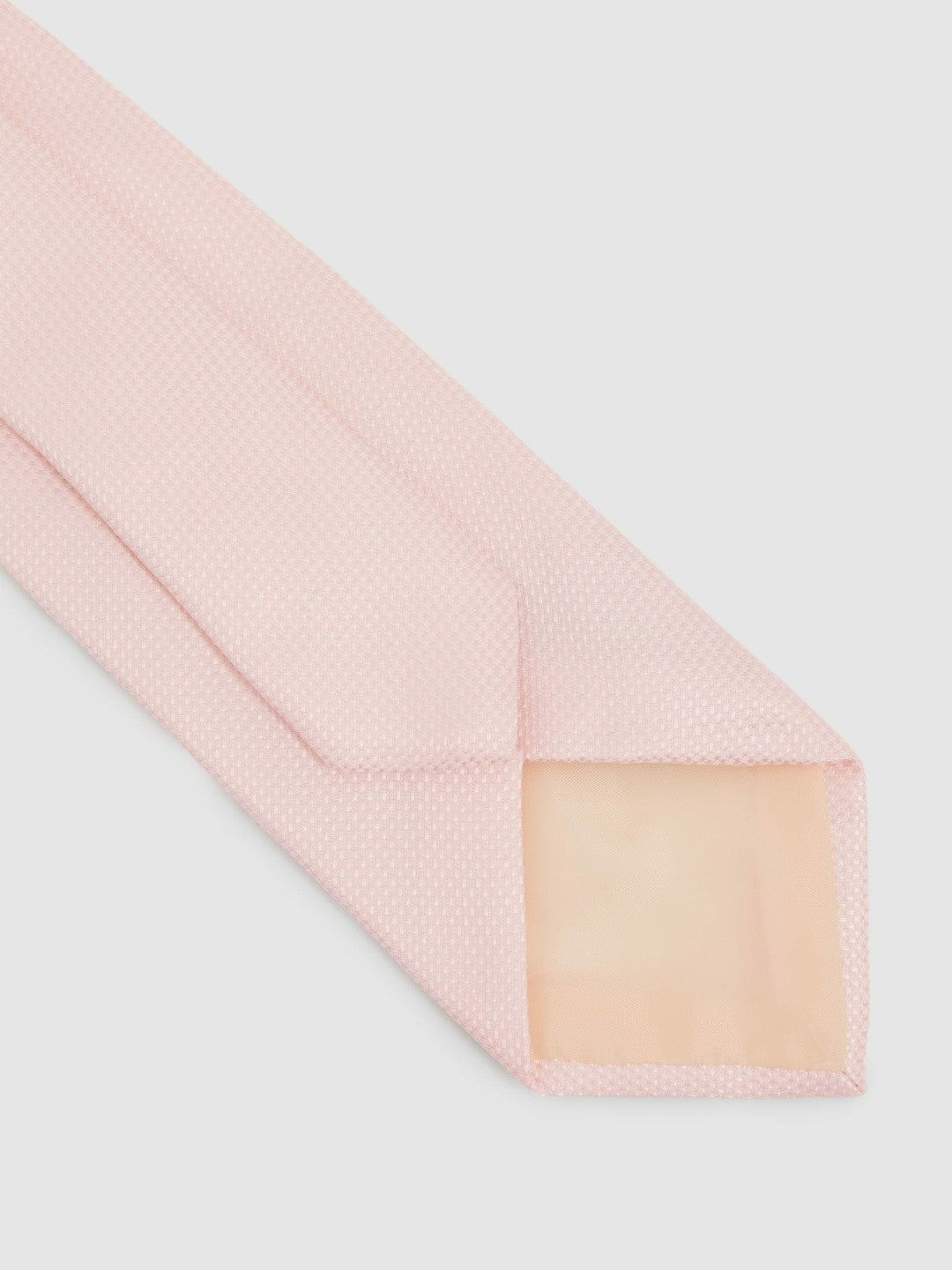 Men Textured Silk Blend Tie in Light Pink