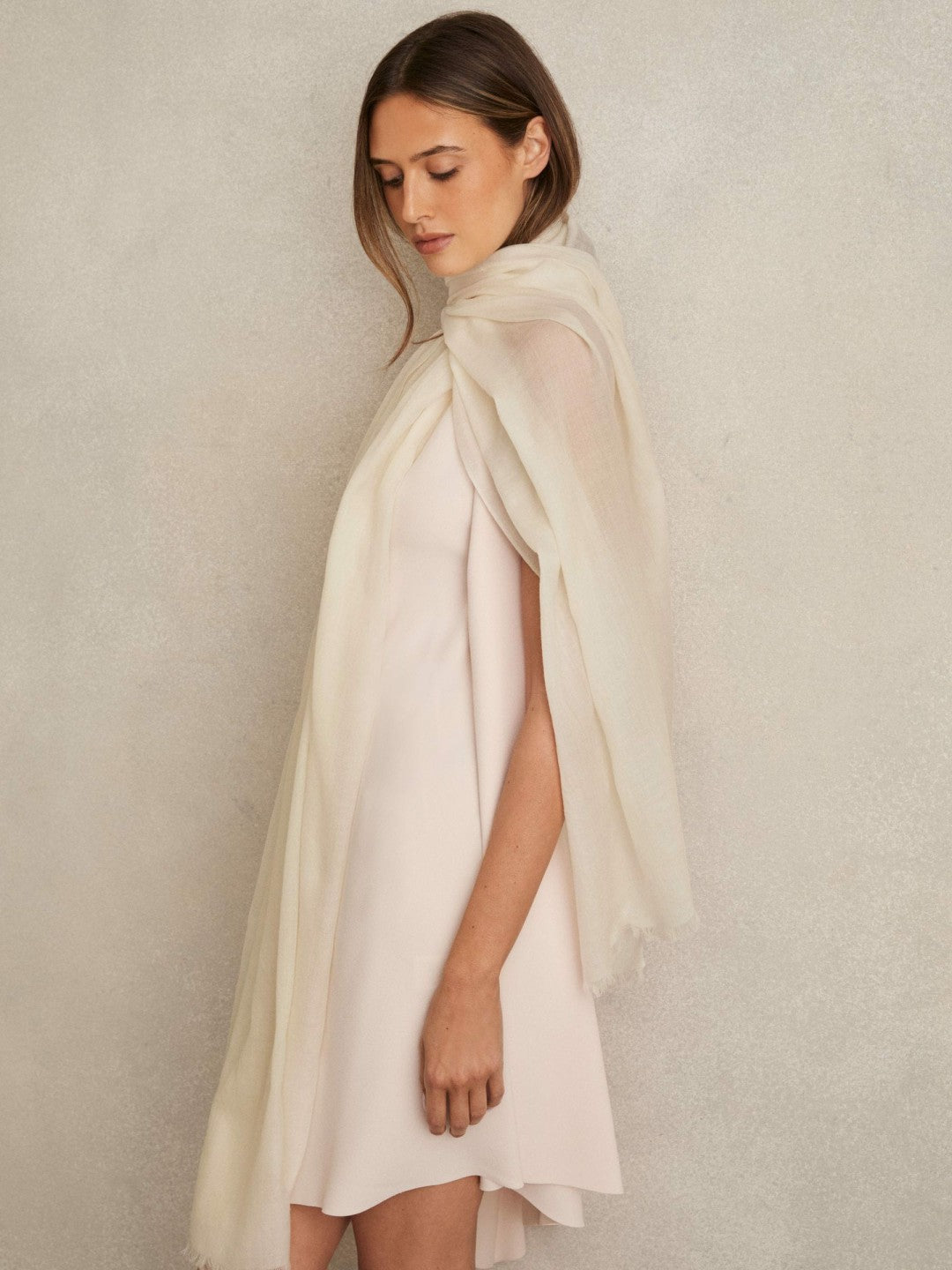 Women Wool-Cashmere Lightweight Scarf in Off White