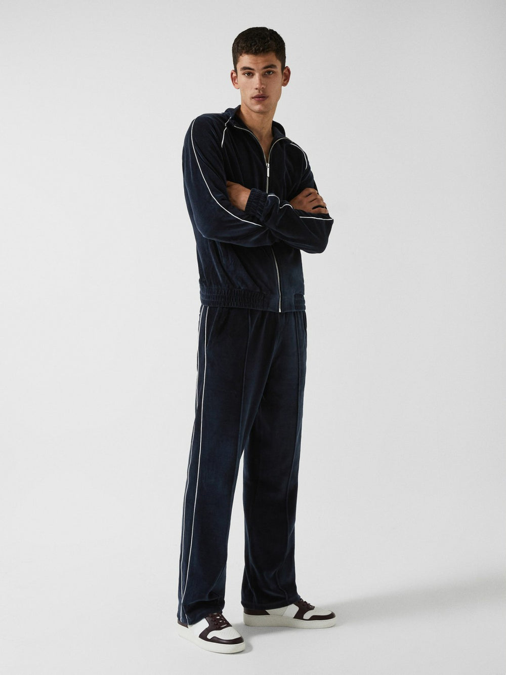 Men Velour Jogger With Piping in Navy