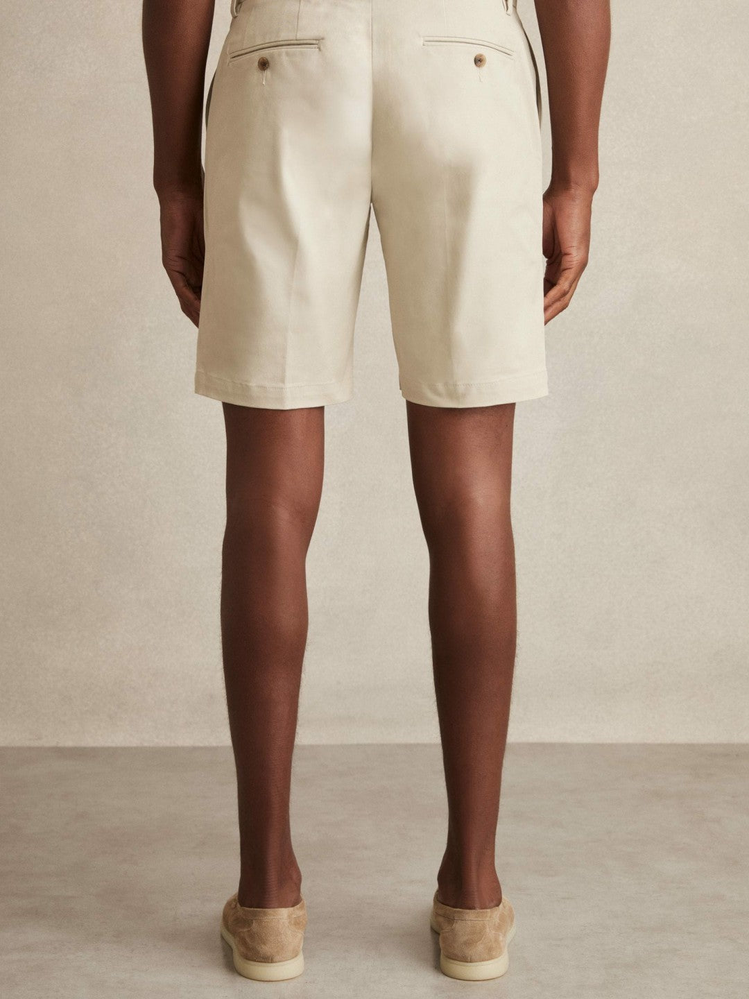 Men Cotton Chino Shorts With Stretch in Stone