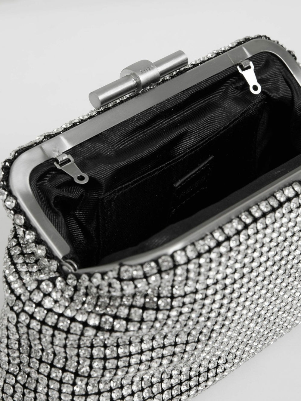 Women Embellished Clutch Bag in Silver