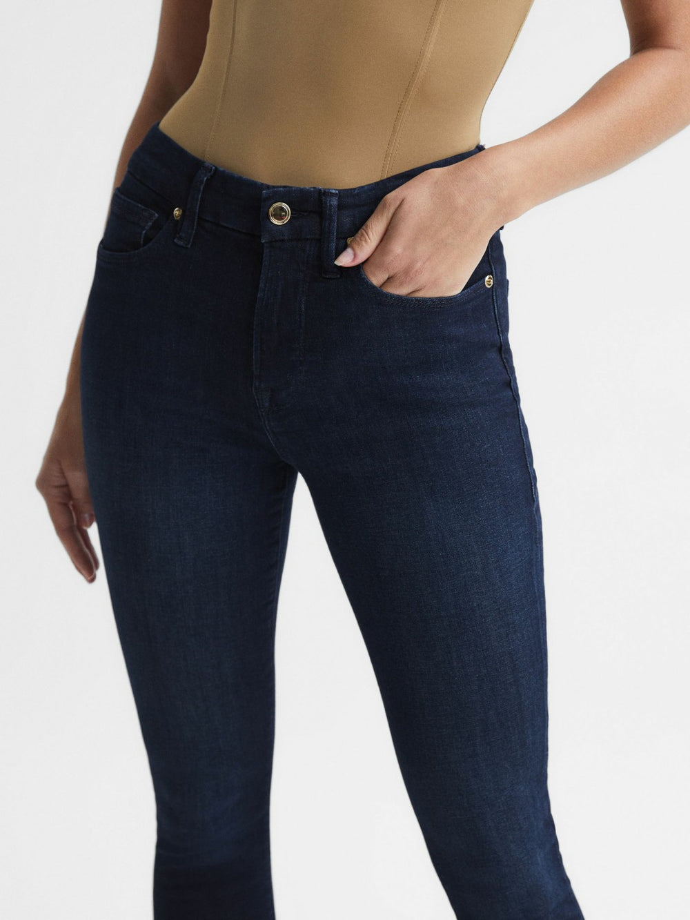 Women Good American Sculpting Skinny Jeans in Indigo