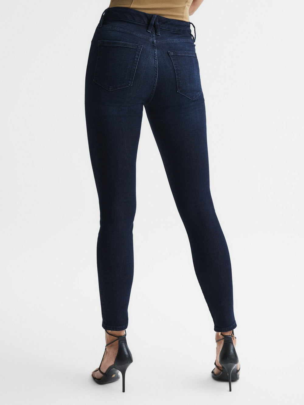 Women Good American Sculpting Skinny Jeans in Indigo