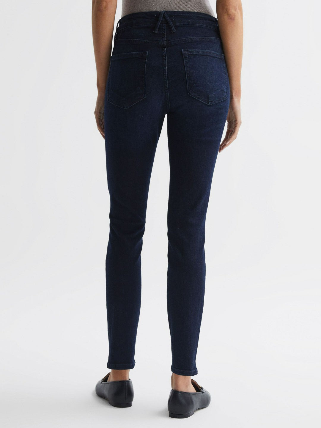 Women Good American Sculpting Skinny Jeans in Mid Blue