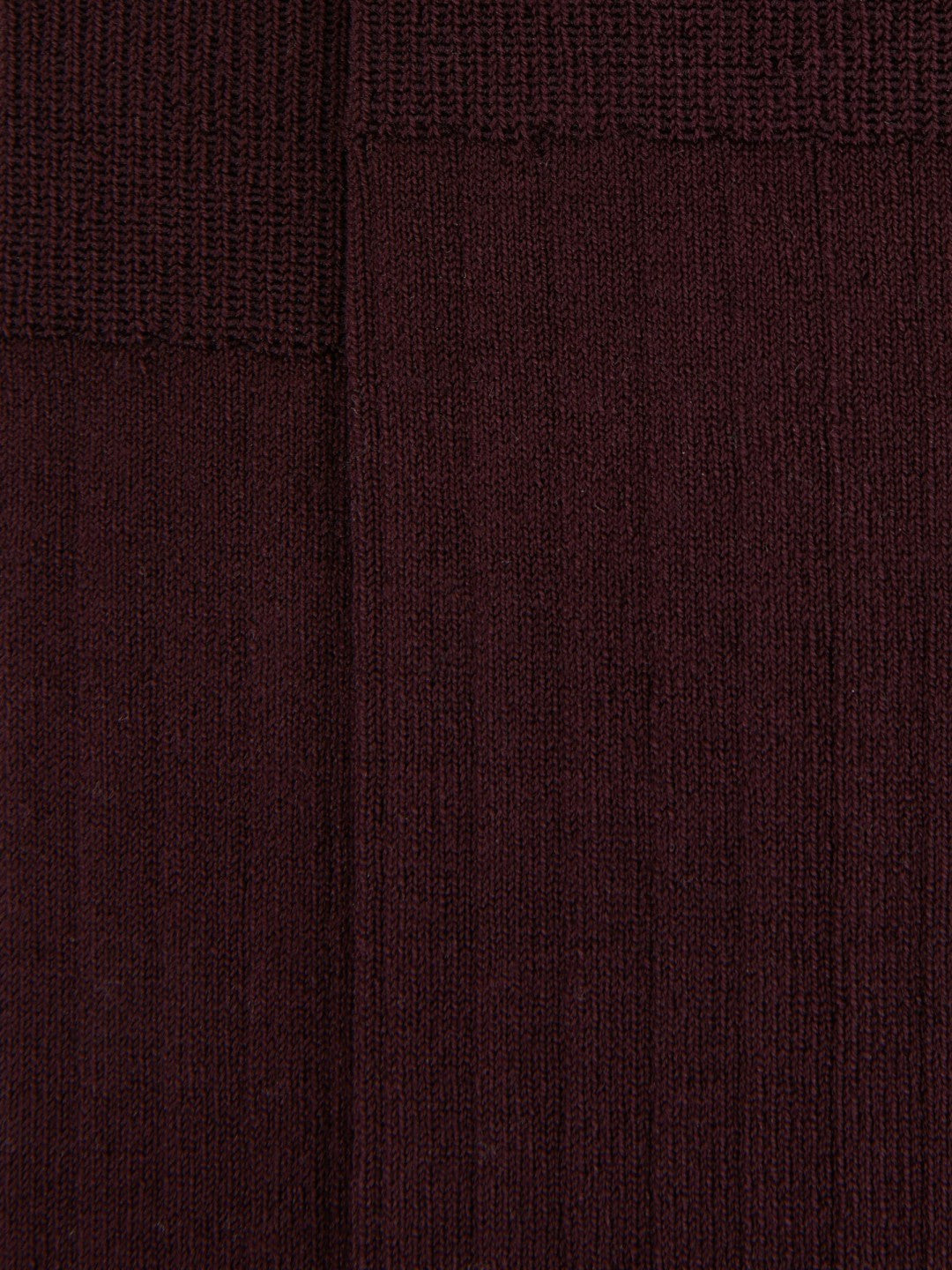 Men Ribbed Socks in Bordeaux