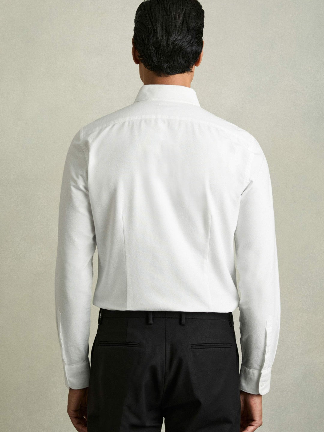 Men Slim-Fit Button-Down Collar Cotton Oxford Shirt in White
