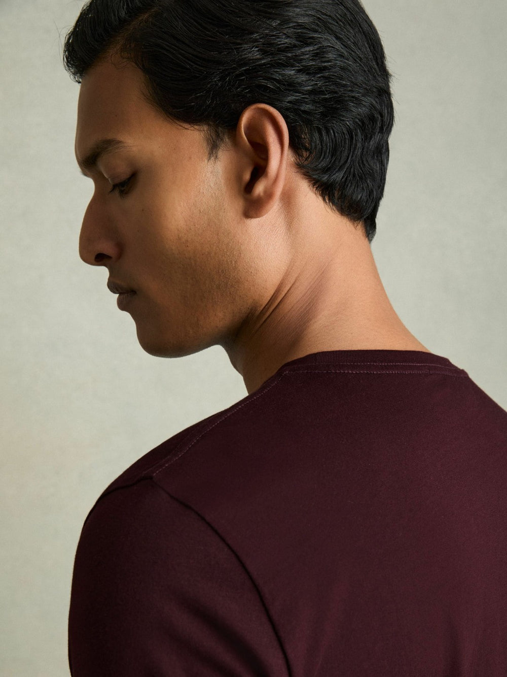 Men Cotton Crew Neck T-Shirt in Bordeaux