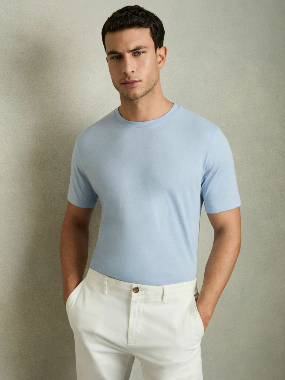 Men Cotton Crew Neck T-Shirt in Soft Blue