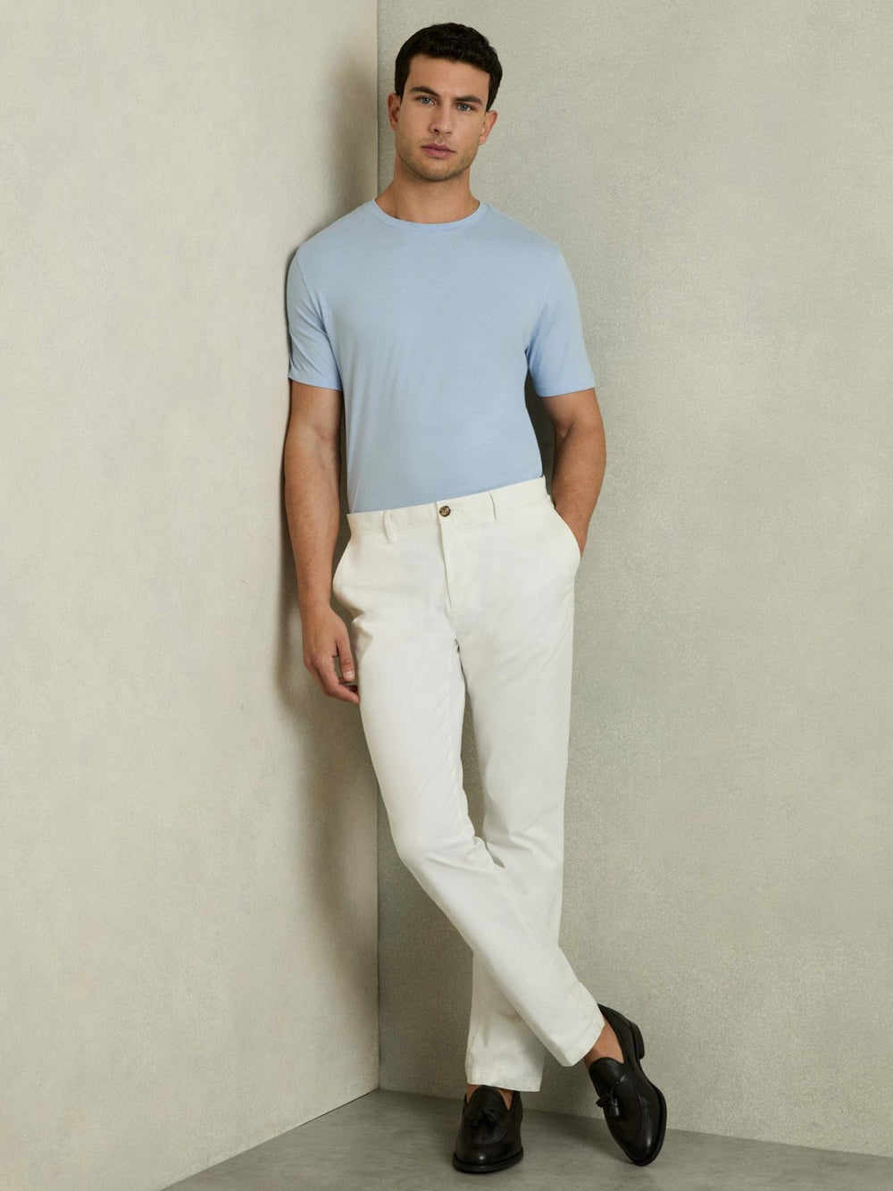 Men Cotton Crew Neck T-Shirt in Soft Blue