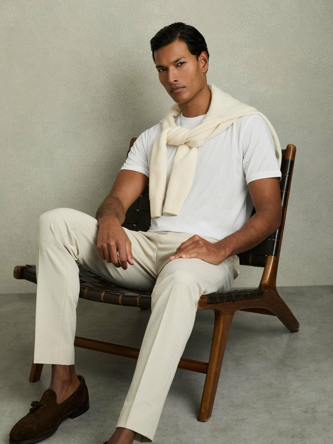 Men Cotton Crew Neck T-Shirt in White