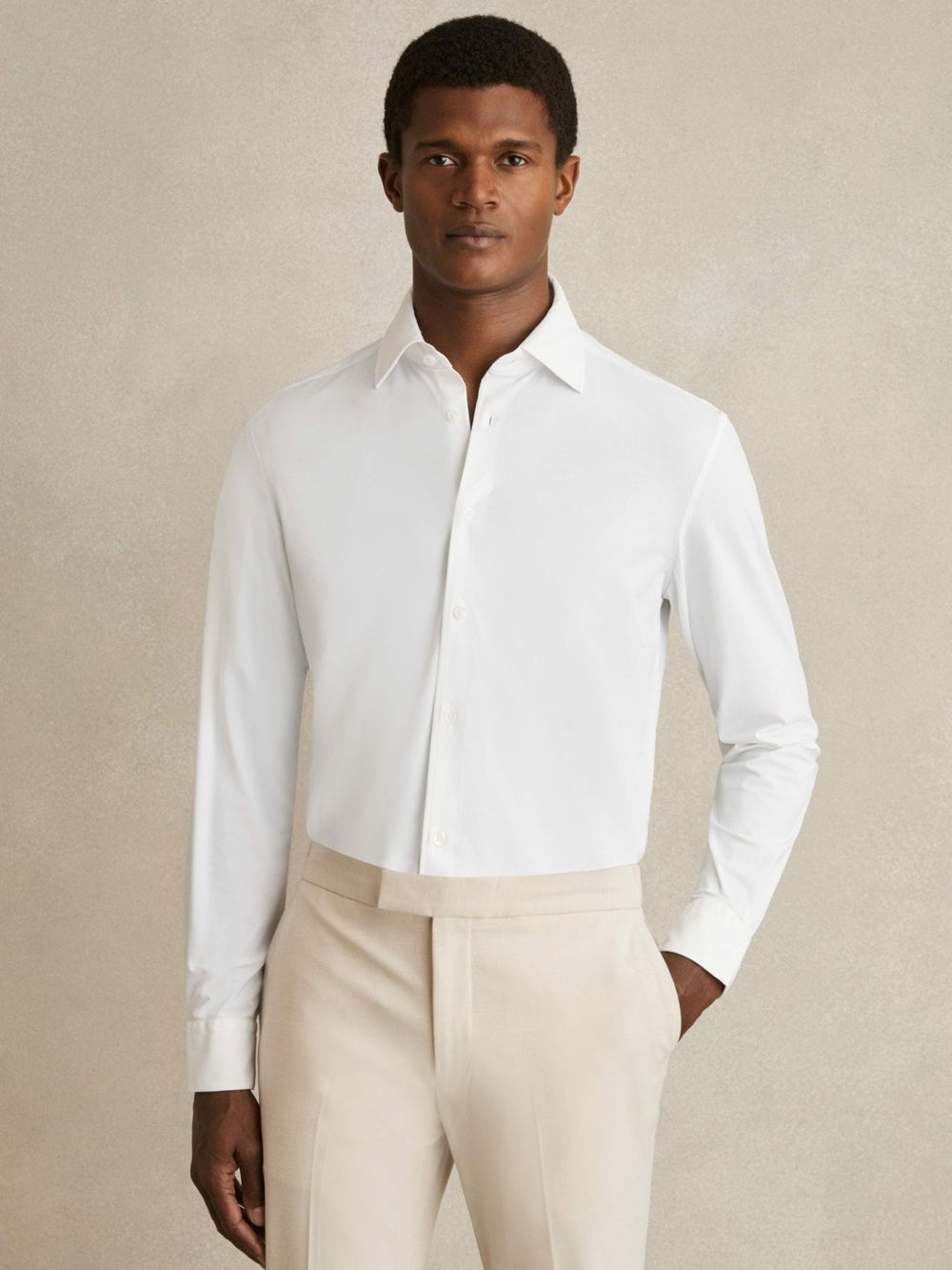 Men Regular Fit Button-Through Travel Shirt in White