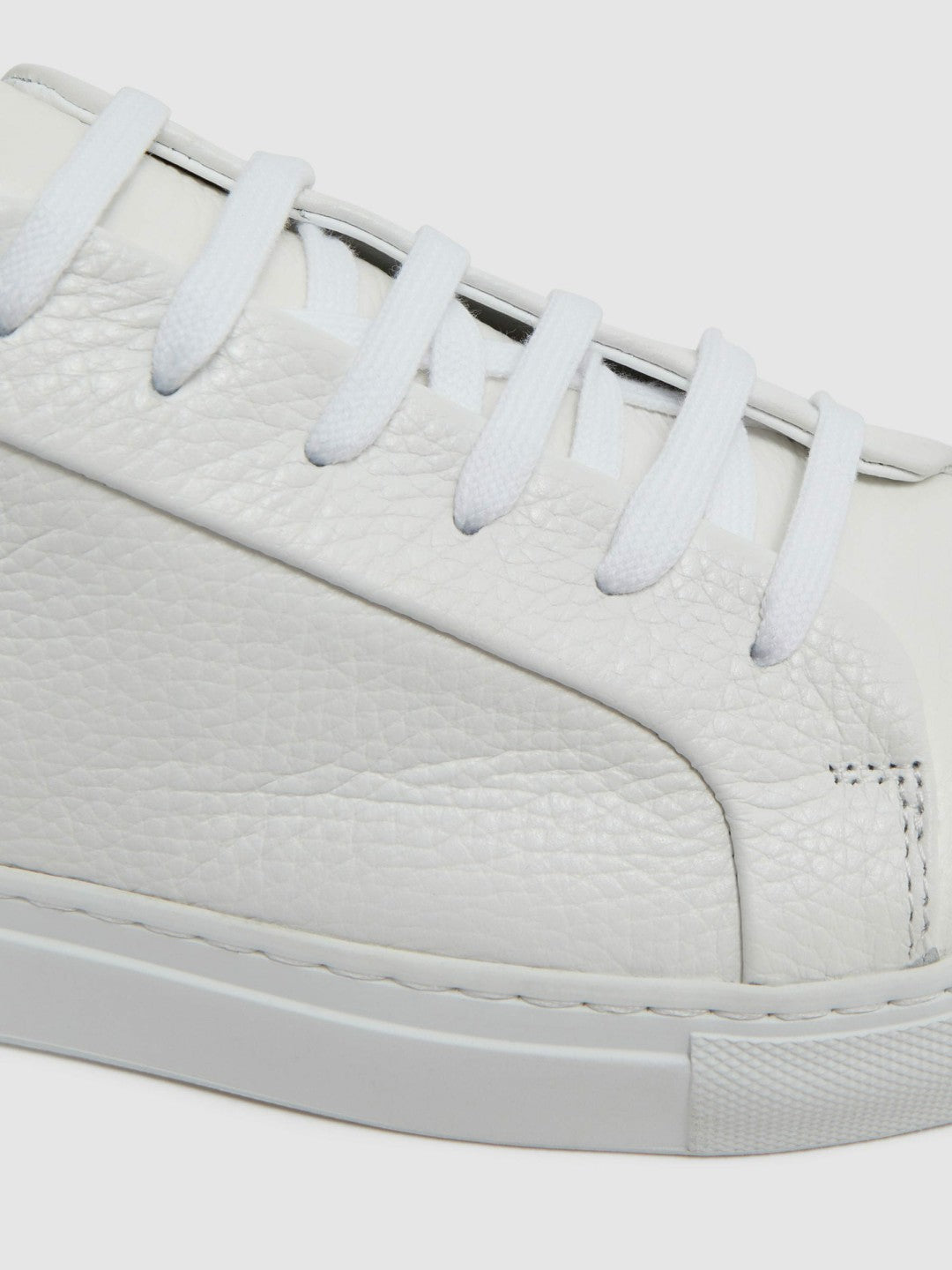 Men Tumbled-Leather Low-Top Trainers in White