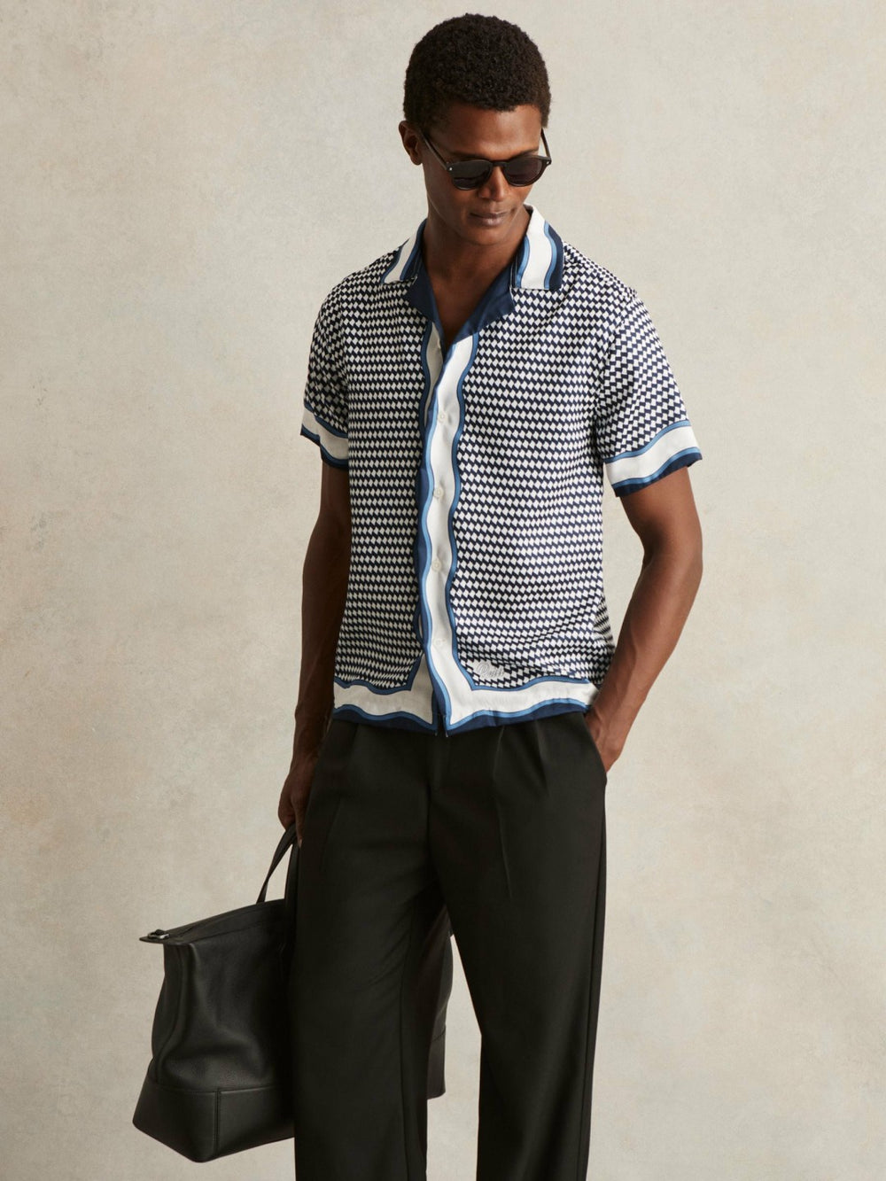 Men Geometric-Print Cuban-Collar Shirt in White/Navy