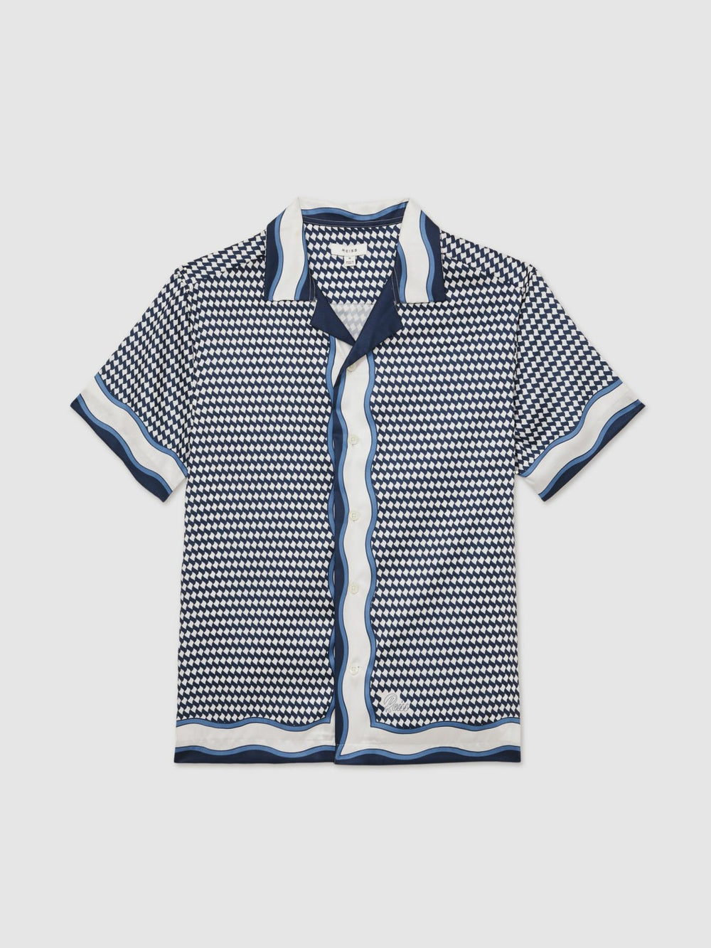Men Geometric-Print Cuban-Collar Shirt in White/Navy