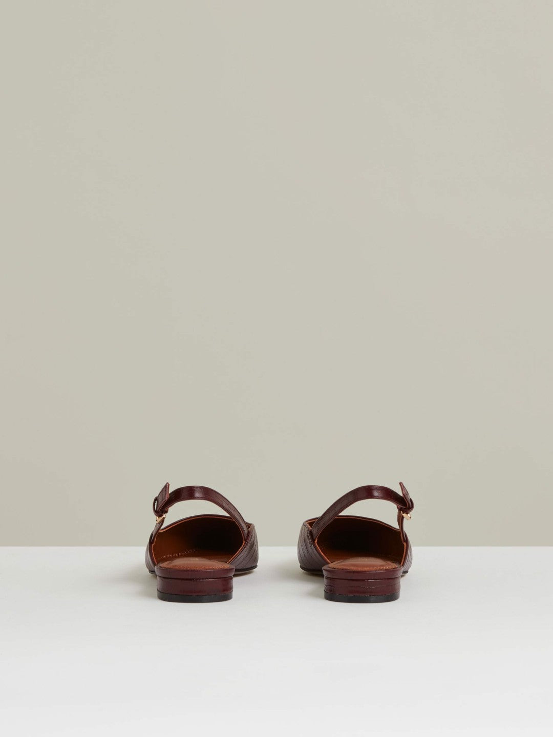 Women Leather Slingback Ballerina Pumps in Oxblood