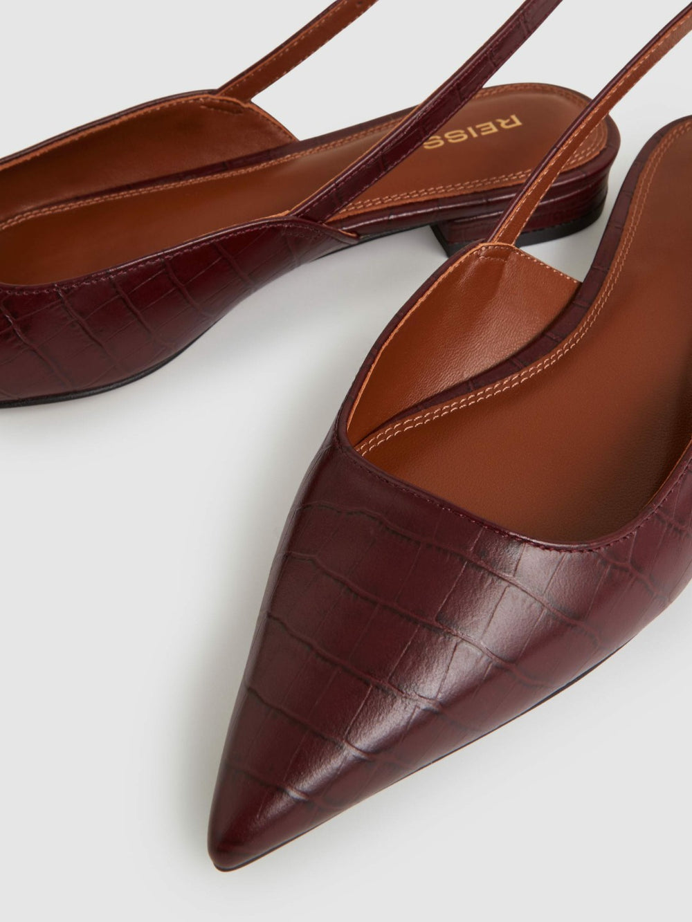 Women Leather Slingback Ballerina Pumps in Oxblood