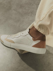 Women Leather Contrast Detail Trainers in White/Nude