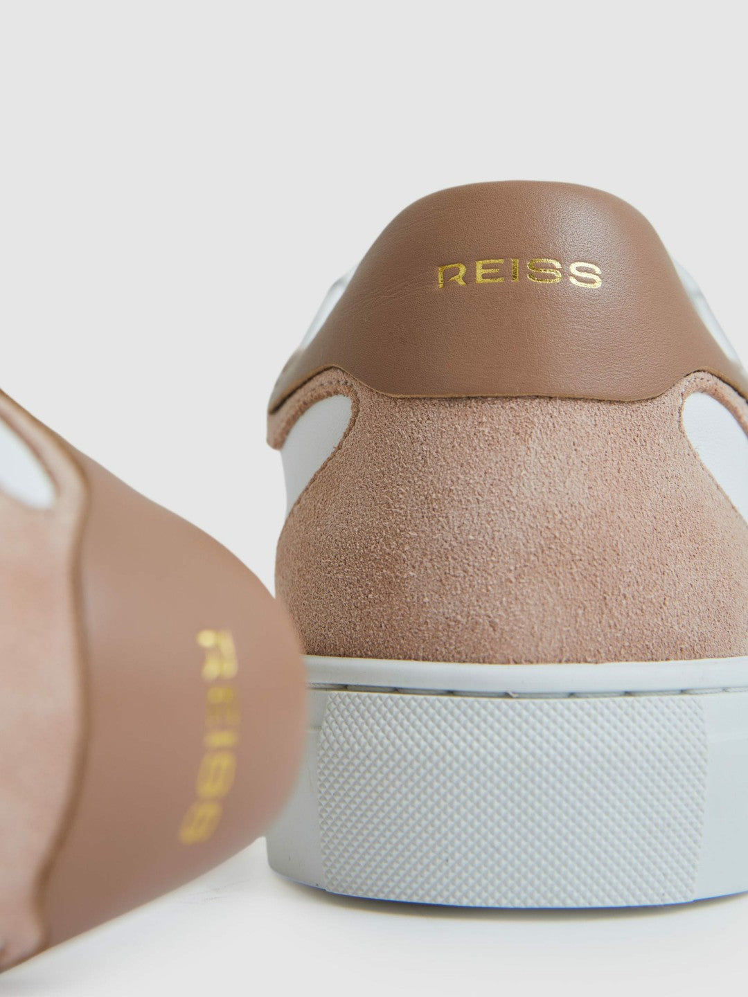 Women Leather Contrast Detail Trainers in White/Nude