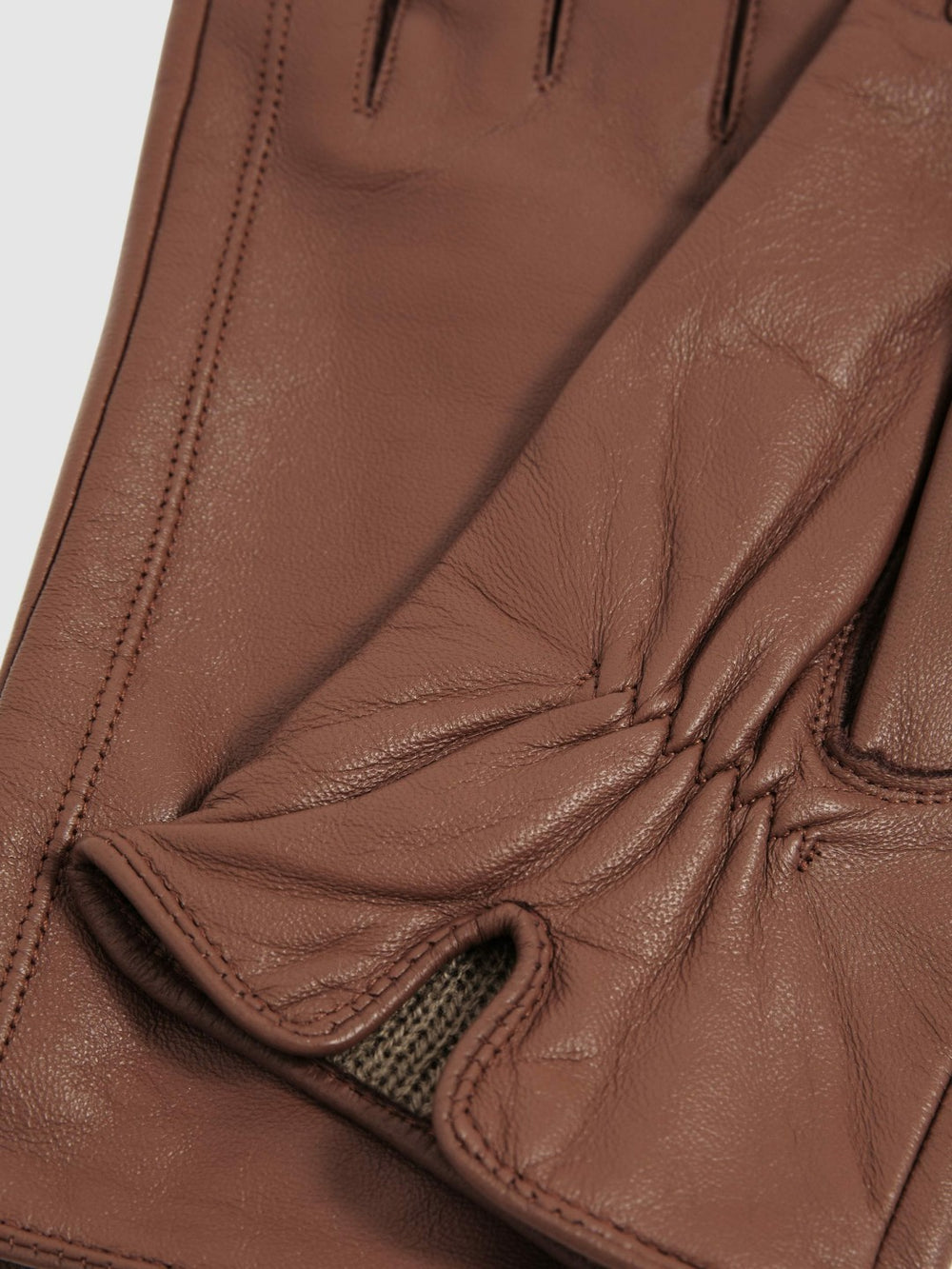 Women Leather Gloves in Tan