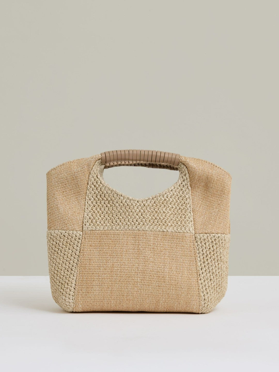 Women Raffia Patchwork Clutch Bag in Natural