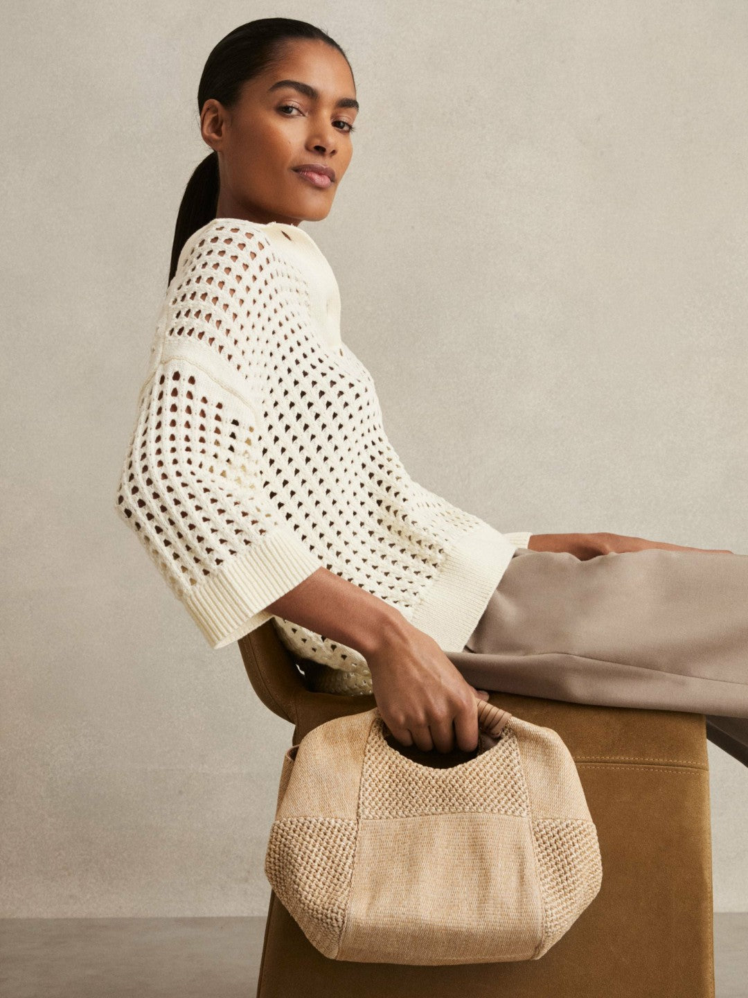 Women Raffia Patchwork Clutch Bag in Natural
