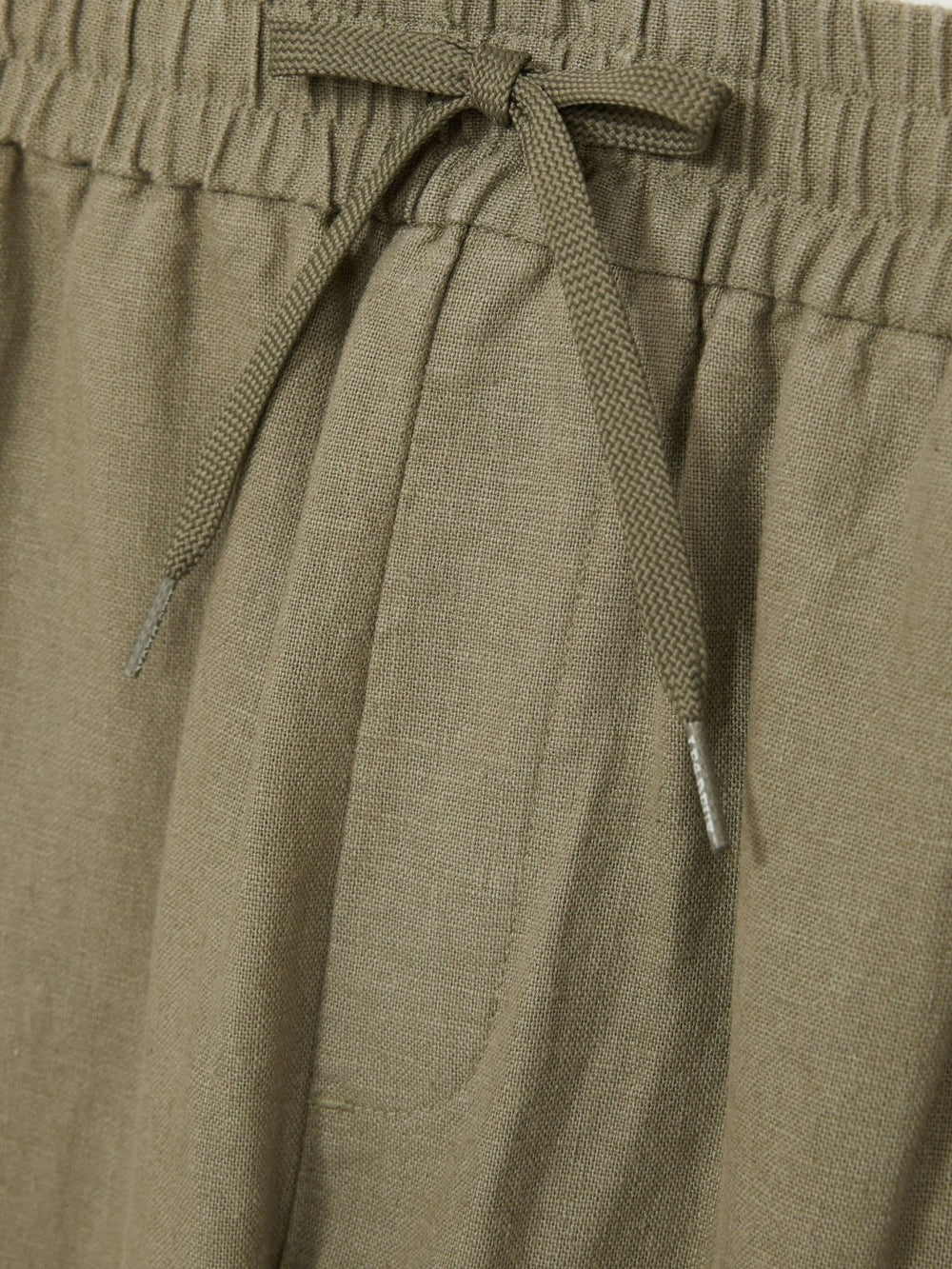 Men Les Deux Drawstring Trousers in Green/Ivory