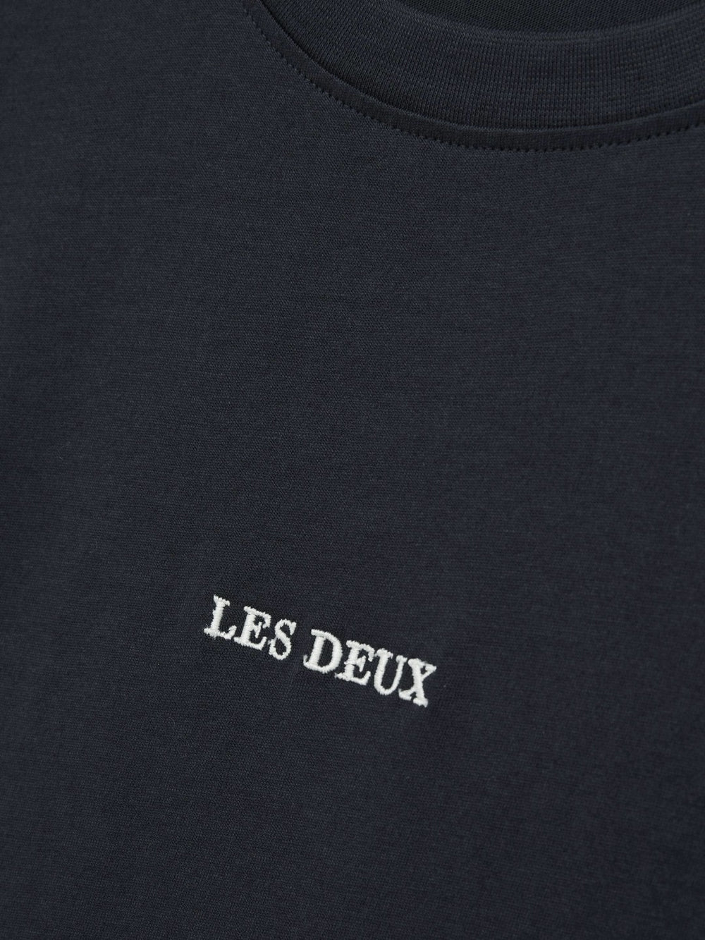 Men Les Deux Cotton Logo T-Shirt in Navy Blue