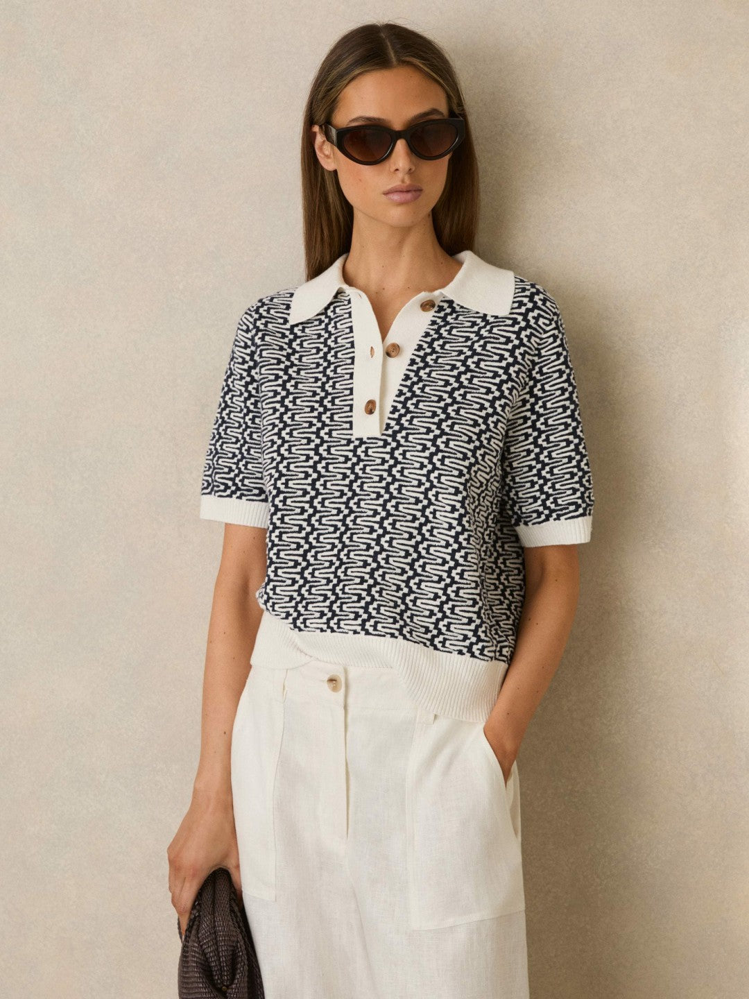 Women Zig-Zag Knit Polo Shirt in Blue/Ivory