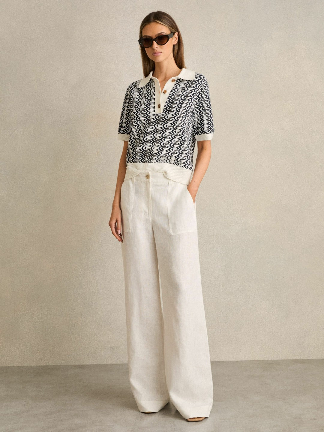 Women Zig-Zag Knit Polo Shirt in Blue/Ivory