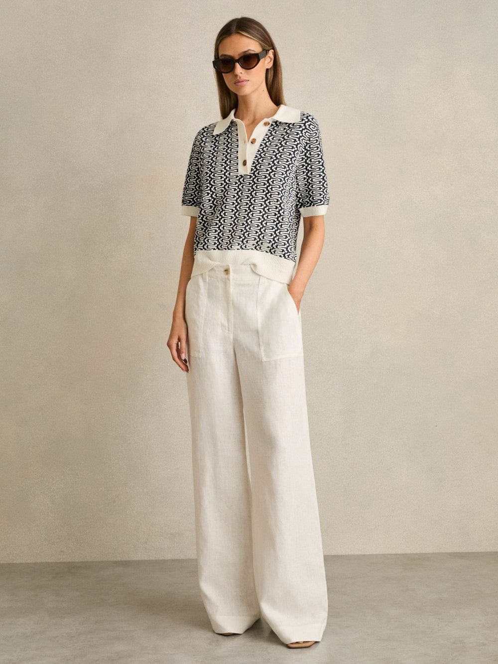 Women Zig-Zag Knit Polo Shirt in Blue/Ivory
