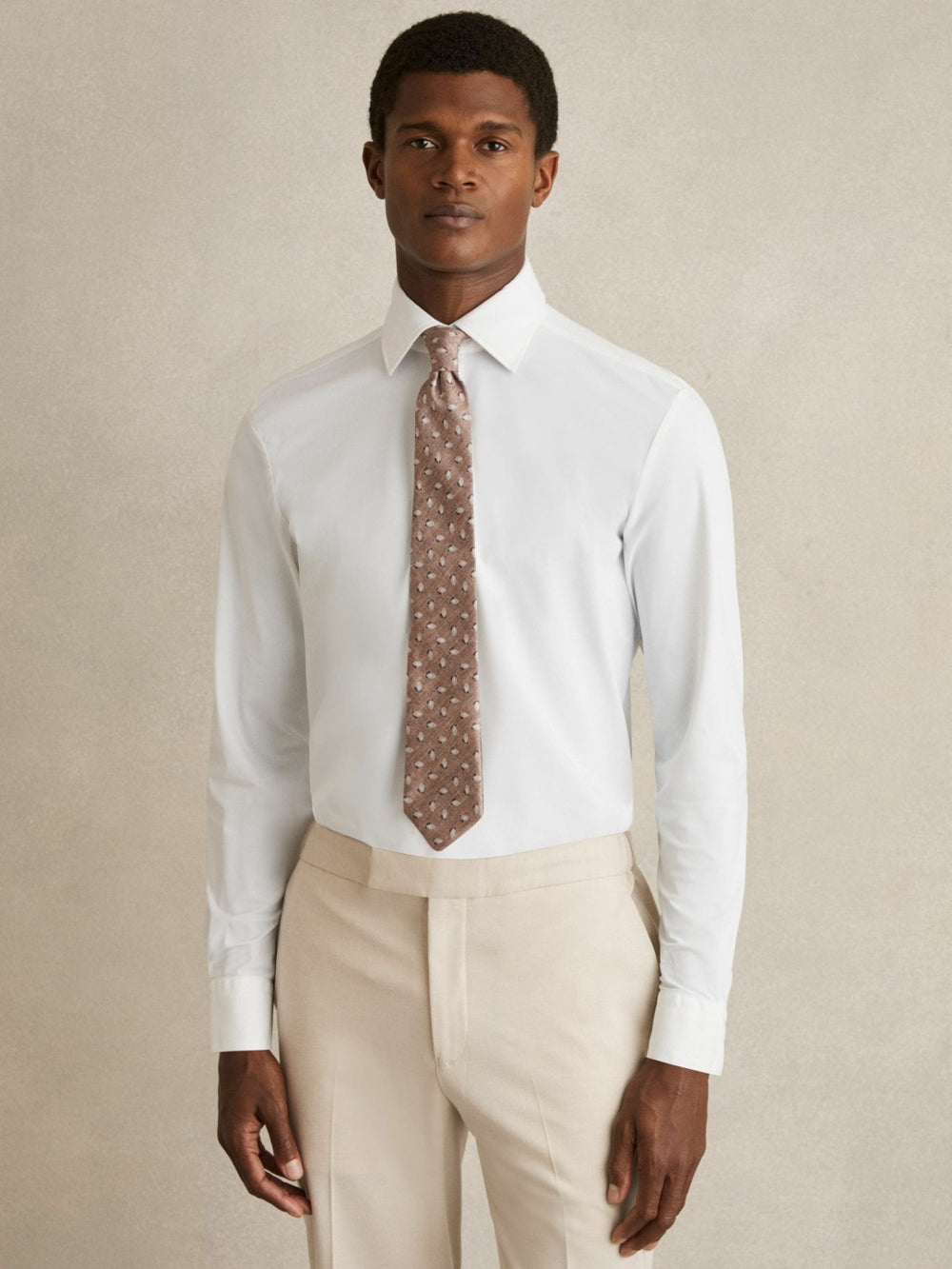 Men Long-Sleeve Travel Shirt in White