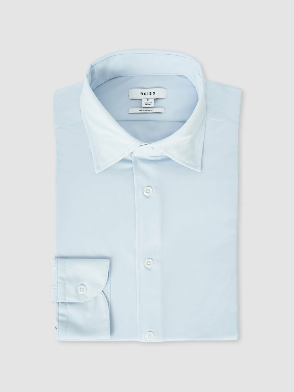 Men Long-Sleeve Travel Shirt in Soft Blue