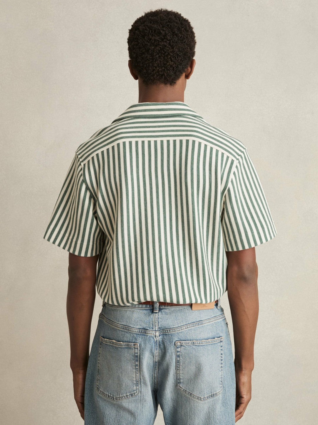 Men Textured Stripe Cuban-Collar Shirt in Green/White