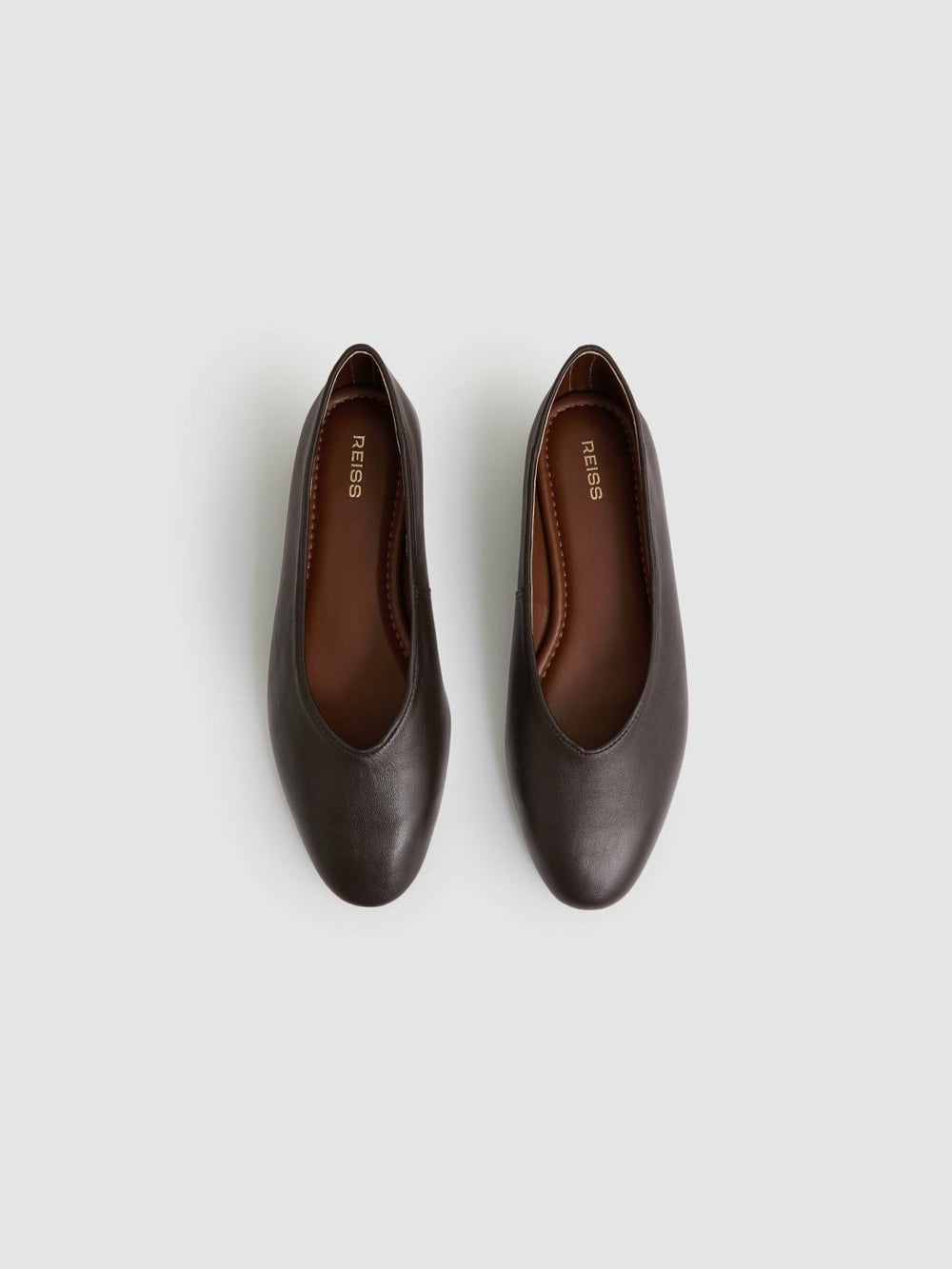 Women Leather Rounded-Point Toe Ballet Flats in Chocolate