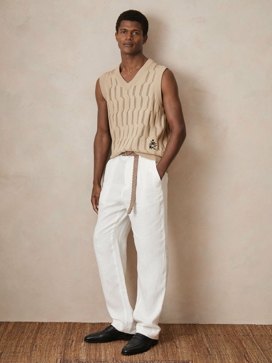 Men | Ché Pointelle V-Neck Vest in Stone