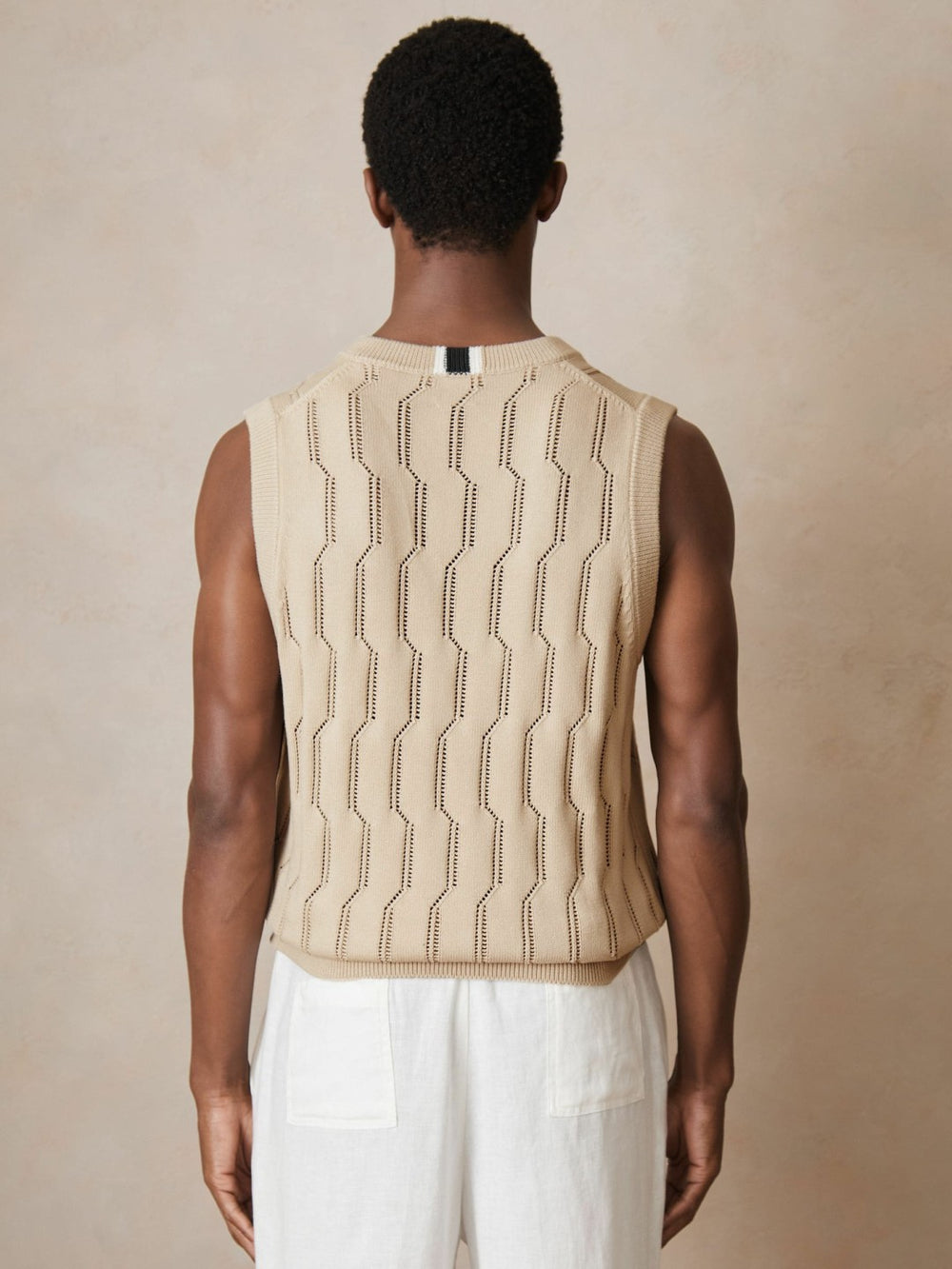 Men | Ché Pointelle V-Neck Vest in Stone