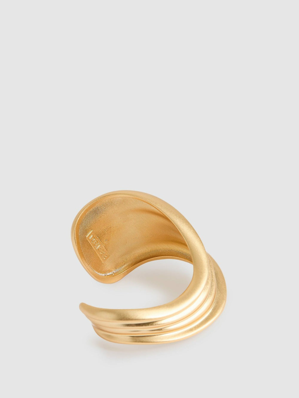 Women Fluid Sculpted Cuff in Gold Tone