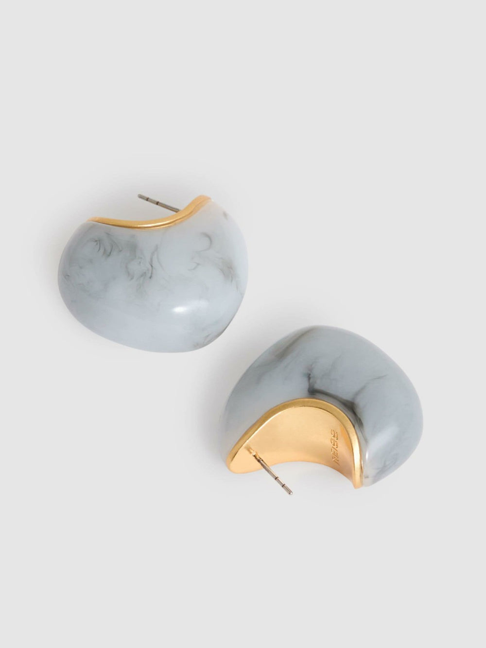 Women Curve Marble Scoop Earrings in Gold Tone