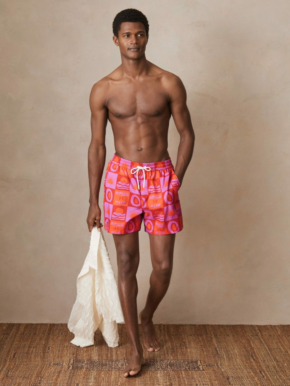 Men | Ché Sunset-Print Swim Shorts in Orange/Pink