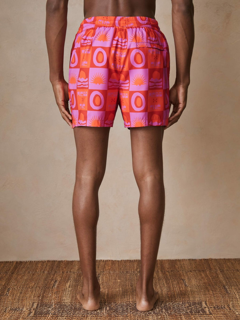 Men | Ché Sunset-Print Swim Shorts in Orange/Pink