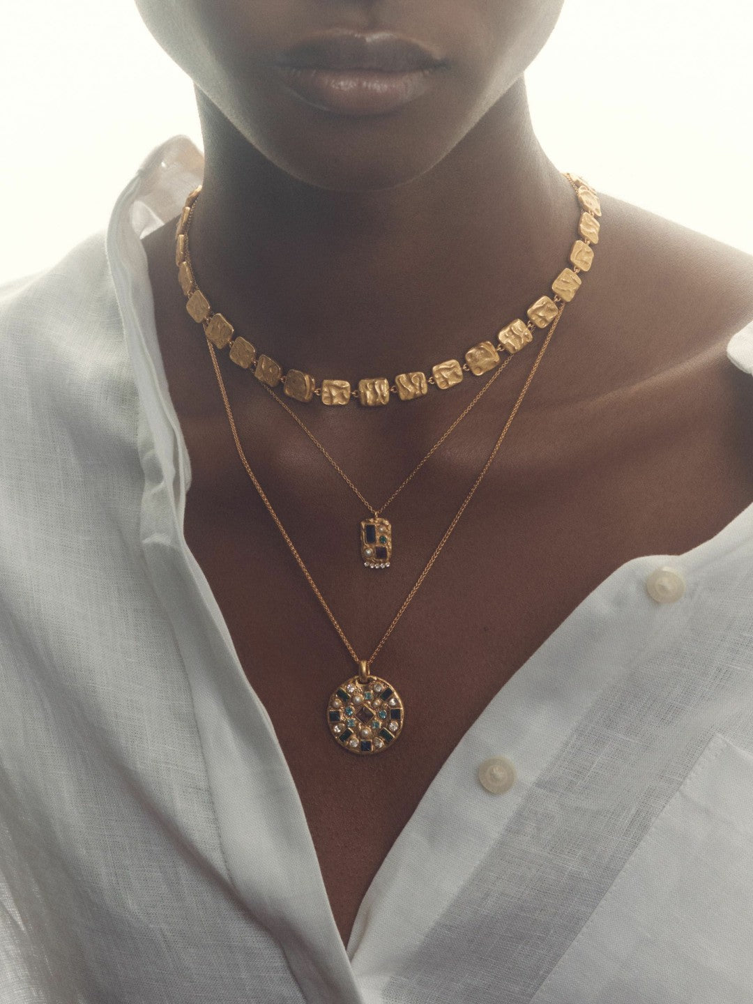Women Molten Square Necklace in Gold Tone