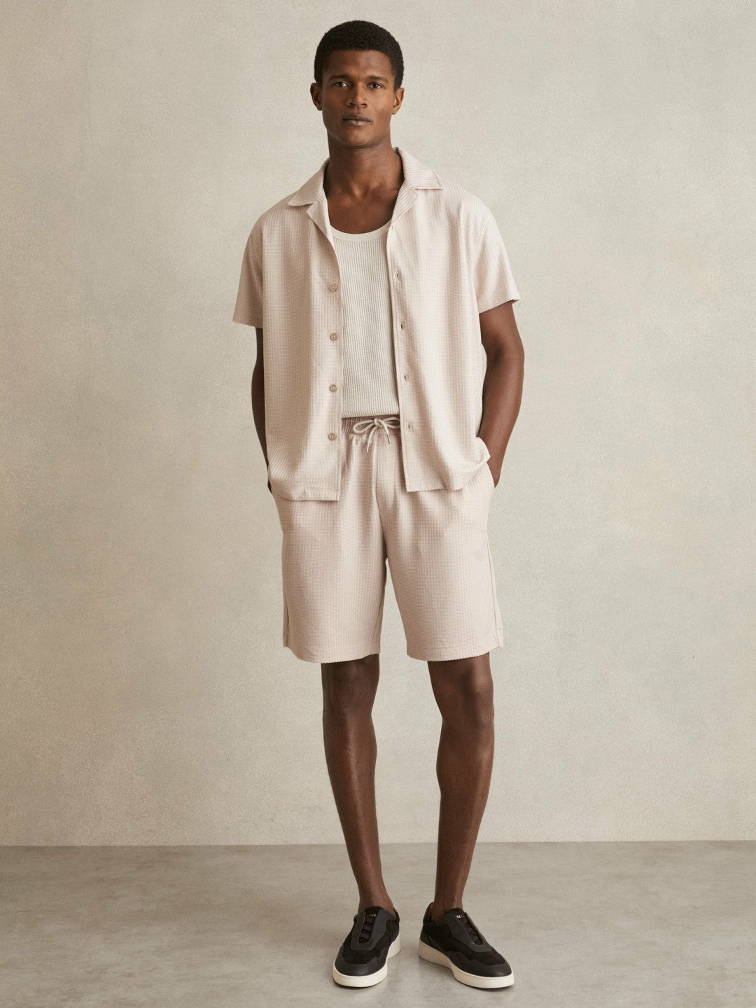 Men Textured-Knit Cuban-Collar Shirt in Champagne